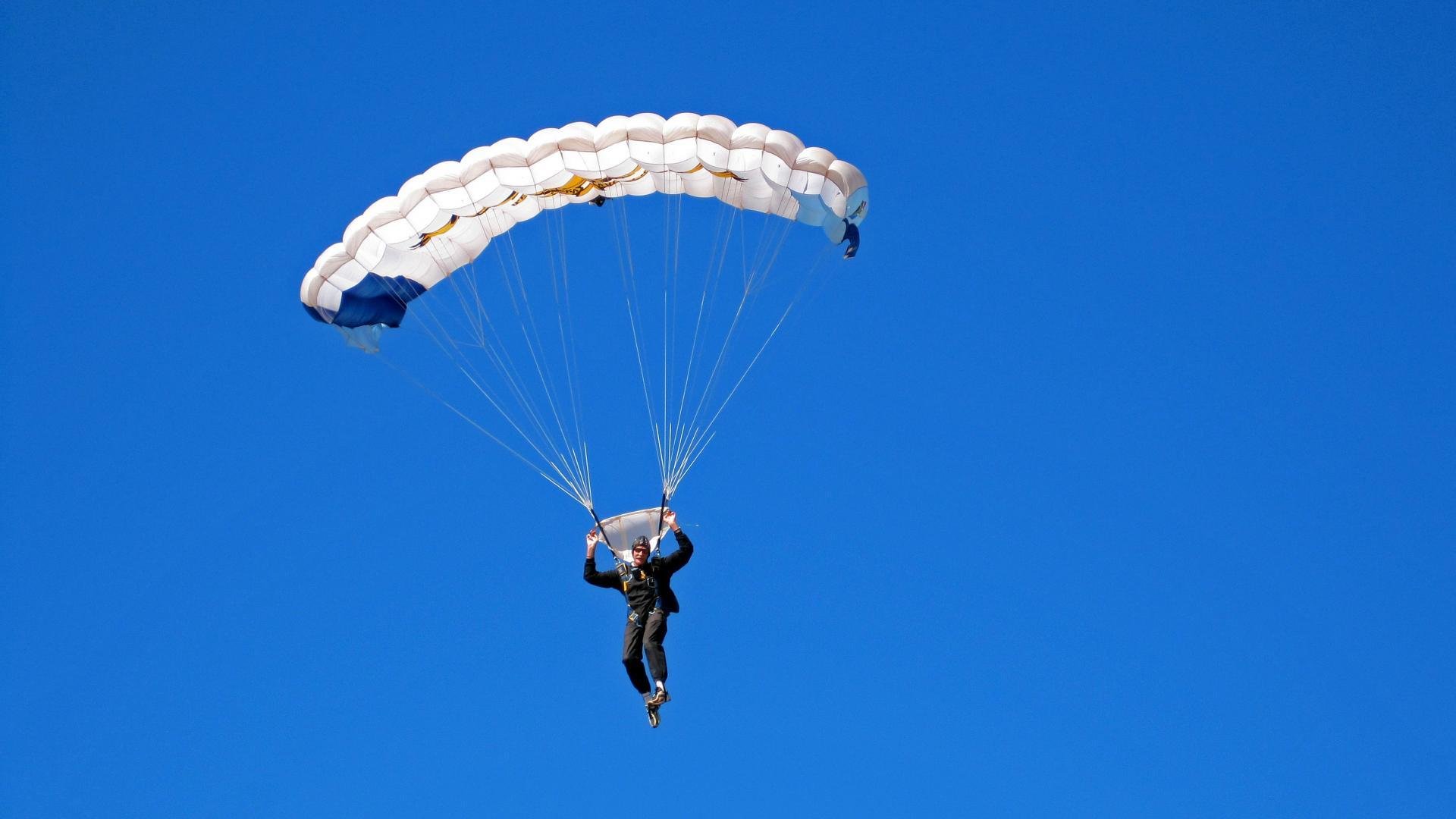 自由式滑雪世界杯中国站，谷爱凌再夺金，中国队创历史最佳战绩